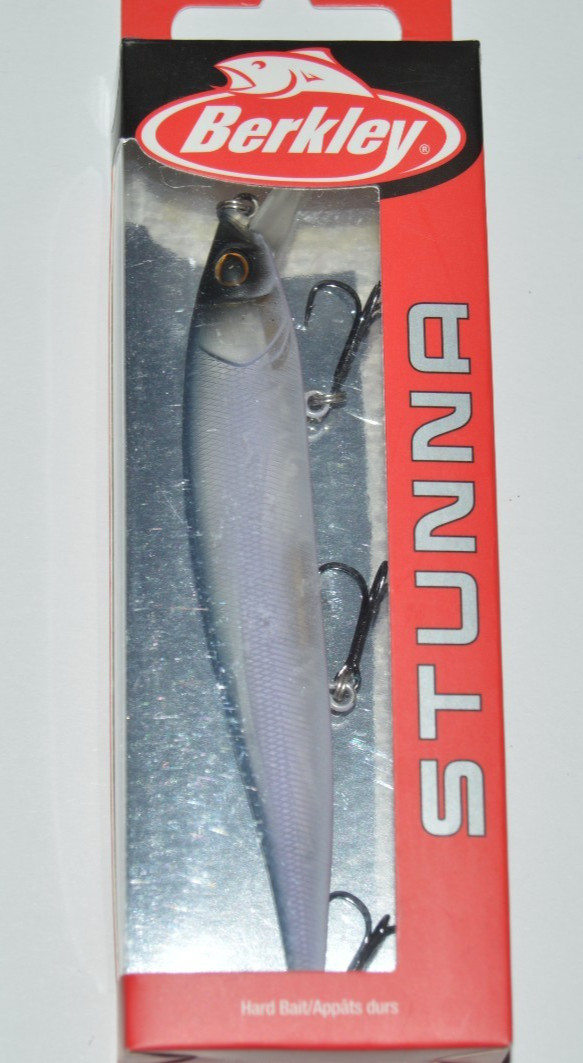 berkley stunna slow sinking bass jerkbait 4 3/8″ 1/2oz stone cold