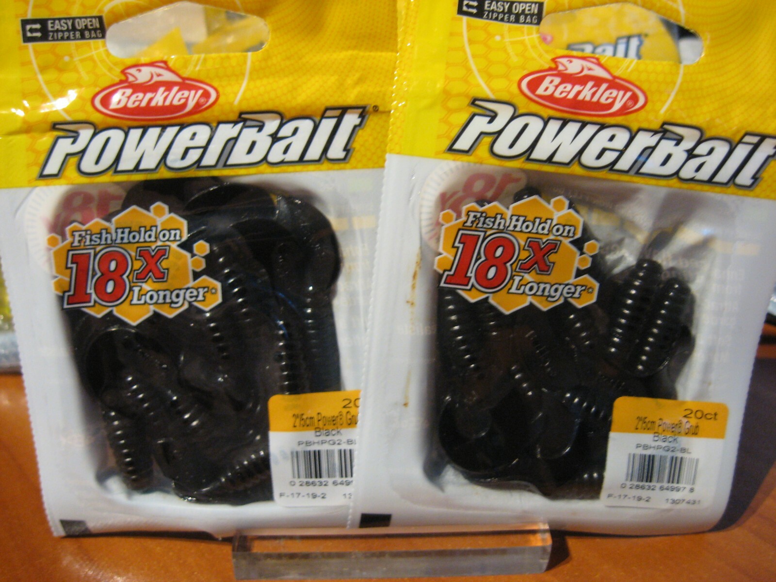 2 Packs Berkley Soft Fishing PowerBait / 2″ Single Tail Power Grub / Black