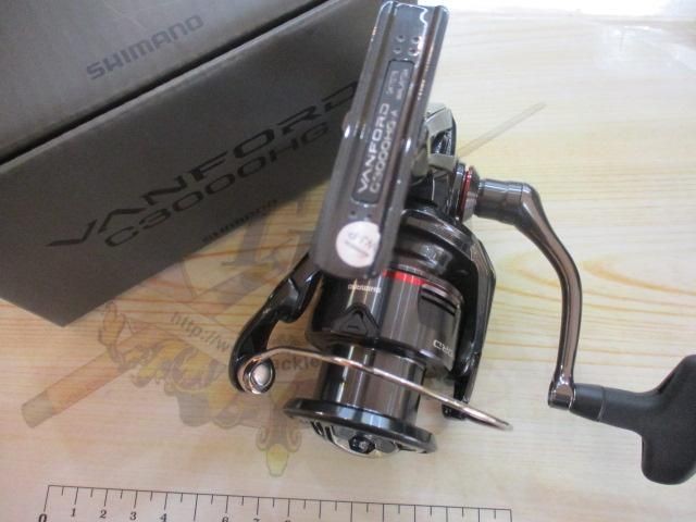 Shimano 24 Vanford C3000HG Spinning Reel Used