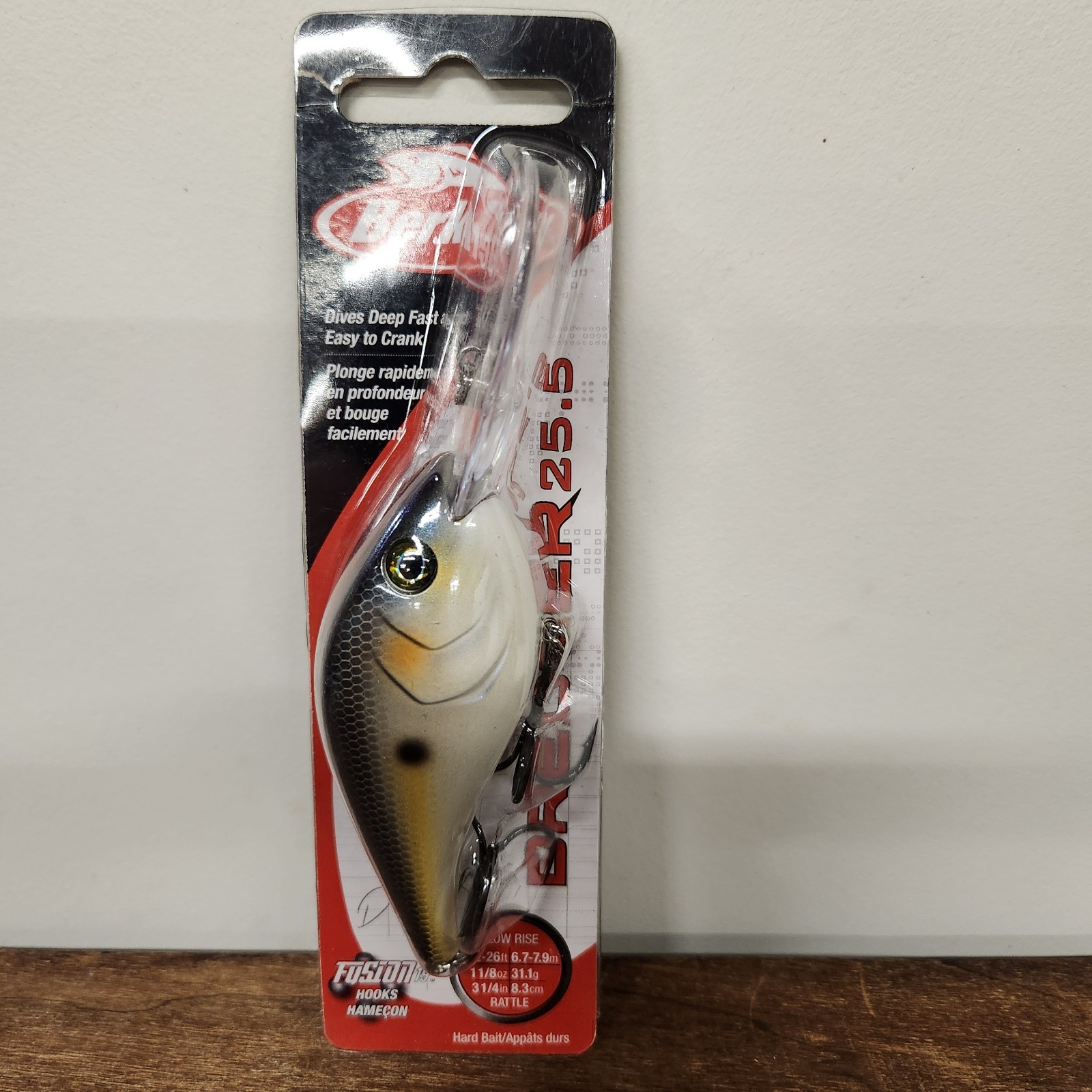 Berkley Dredger 25.5 Deep Diving Crankbait Chameleon Pearl NIP
