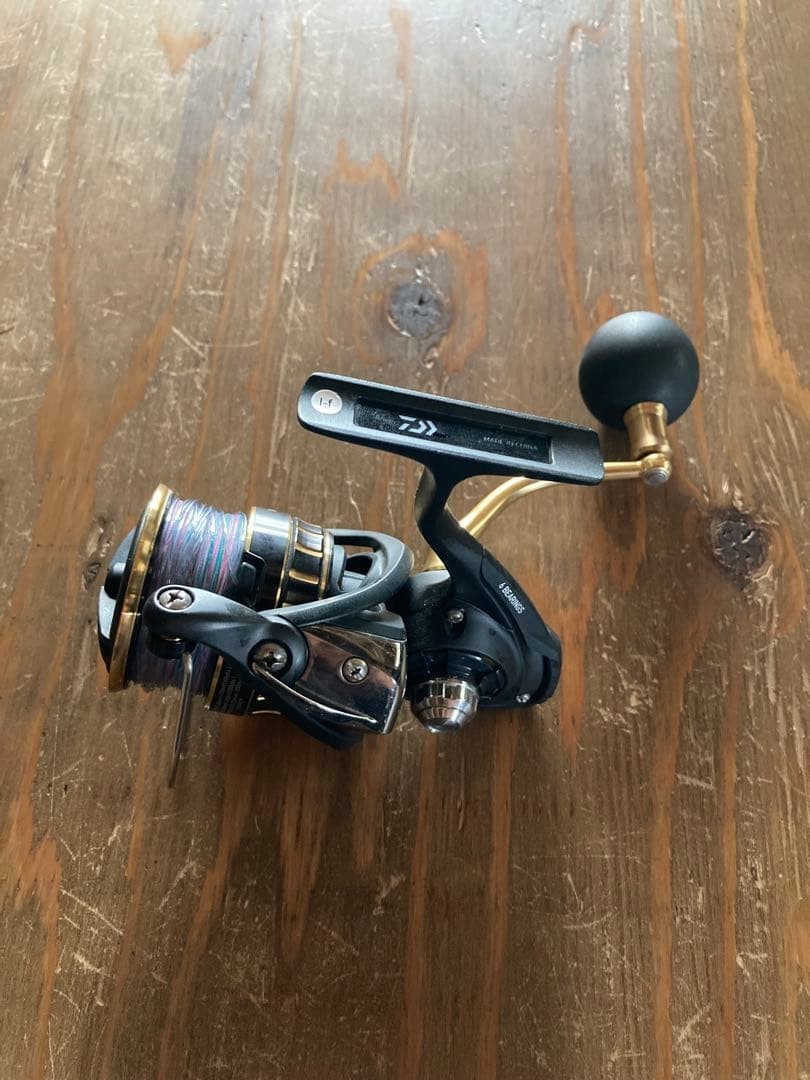 DAIWA BG5000 Spinning Reel Fishing Gear Excellent Condition Light Use